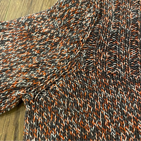 Mock neck knit sweater - Picture 6 of 13